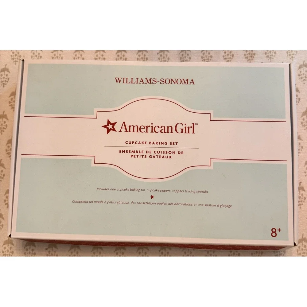 Williams Sonoma American Girl Cupcake Baking Set Kit 2015 in Box, Never Used